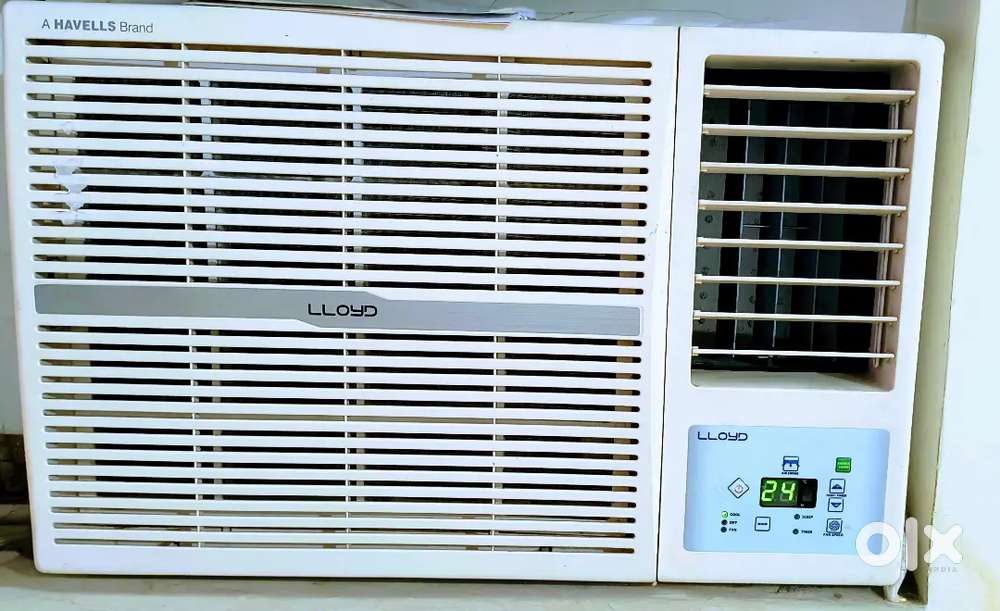 Split AC 3.5 yr old 12000, window AC 1.5 yr old 14000