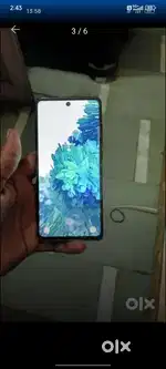 Samsung S20 FE 5G  8/128 with box charger