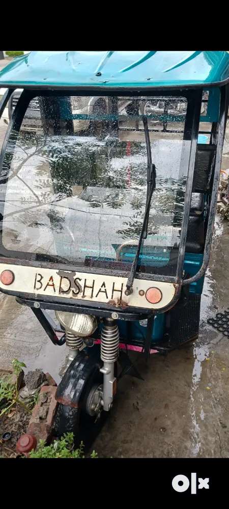 Badshah - e rickshaw model 2022 body condition new