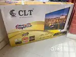 CLT smart tv barely used with remote, original box and mounts