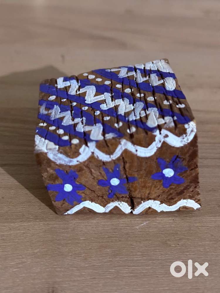 Paper weight/ Decor piece