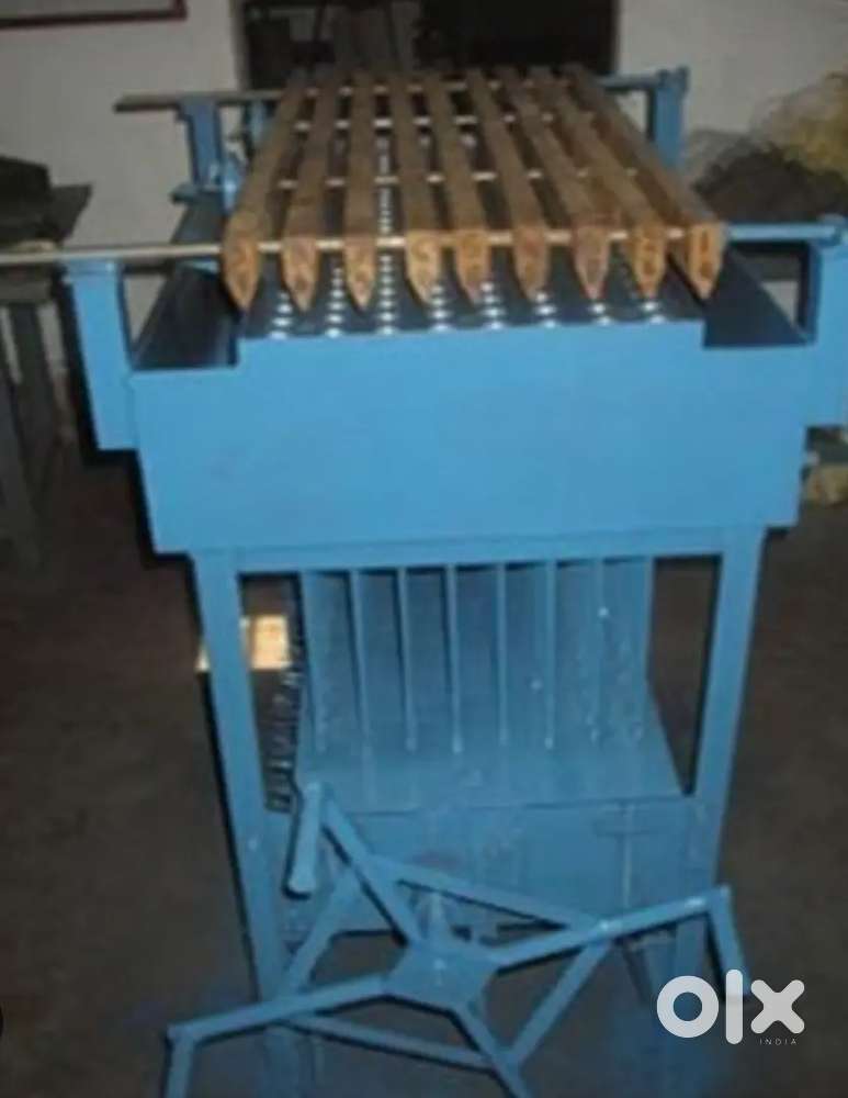 Candle making machine