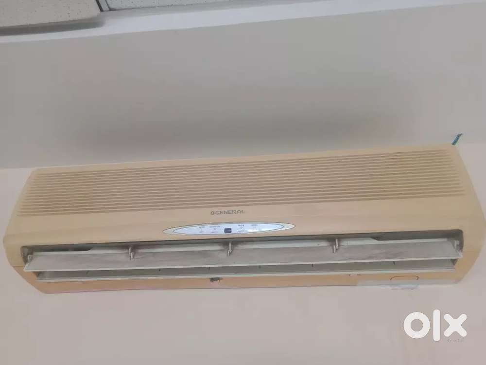 Split AC 15 tan