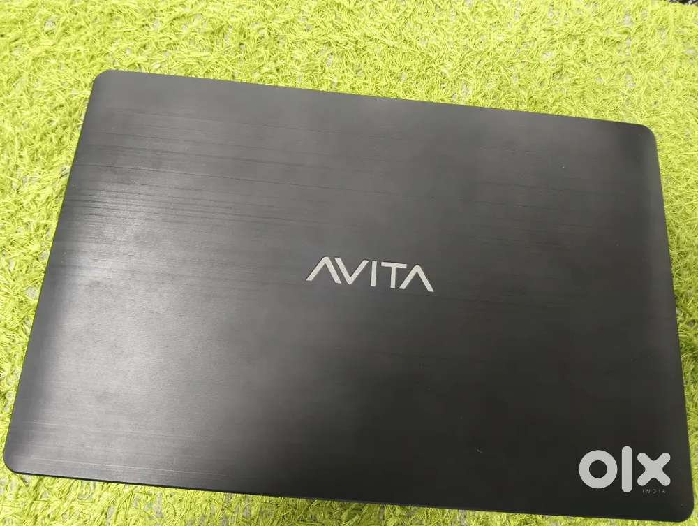 Avita pura note book