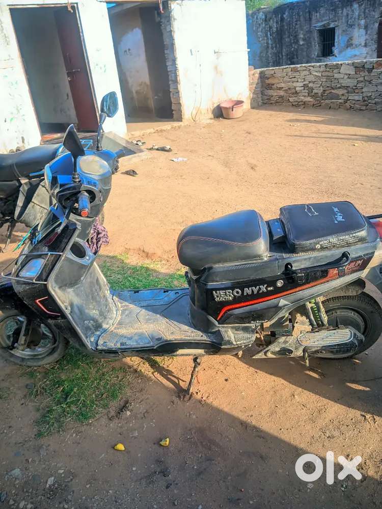 1 नंबर नीस स्कूटी