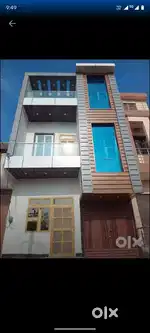Independent duplex house
