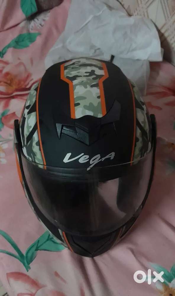 Helmet Vega