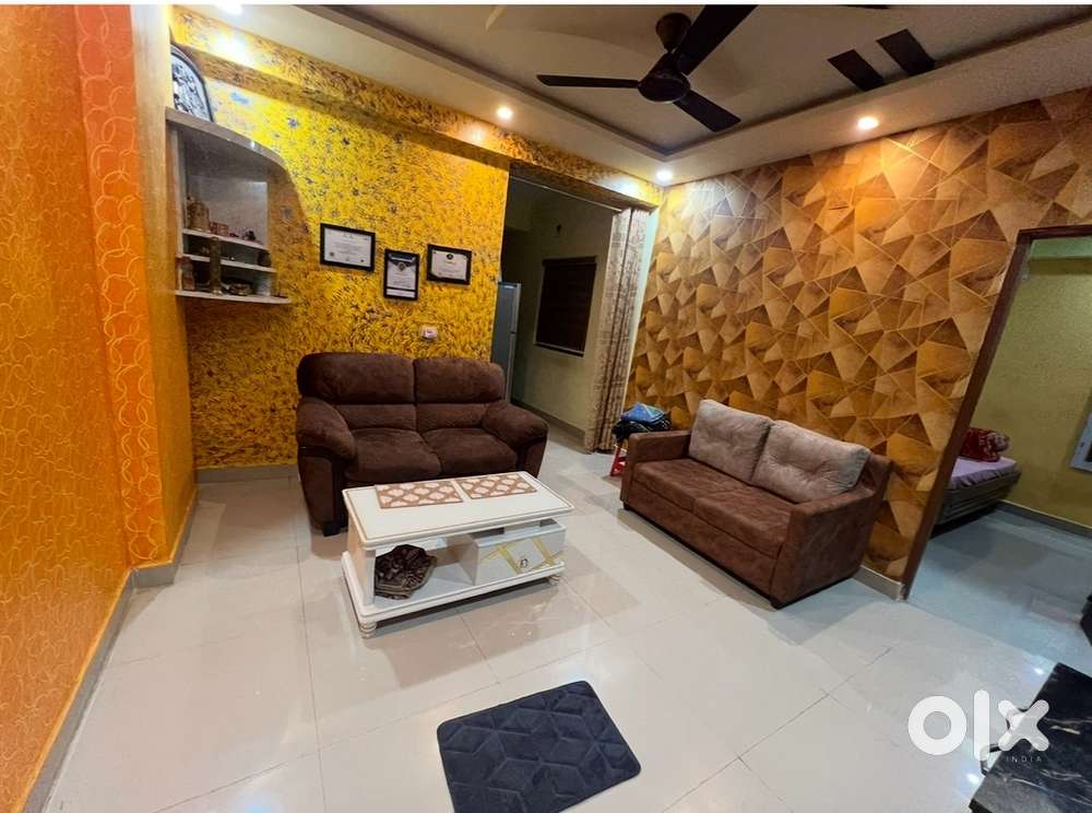 2bhk flat with 4w and 2W parking