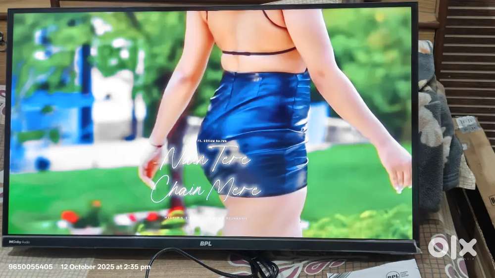 Under warranty till 2027 Feburary , unused led tv