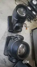 Sharpy dj setting lights