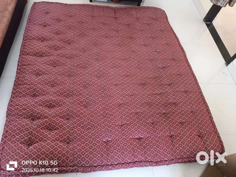 Mattress (Gadda) king size 6 x 6, white cotton