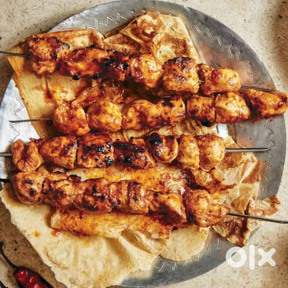 Tandoor cook aur helper chaiye rahna kahan