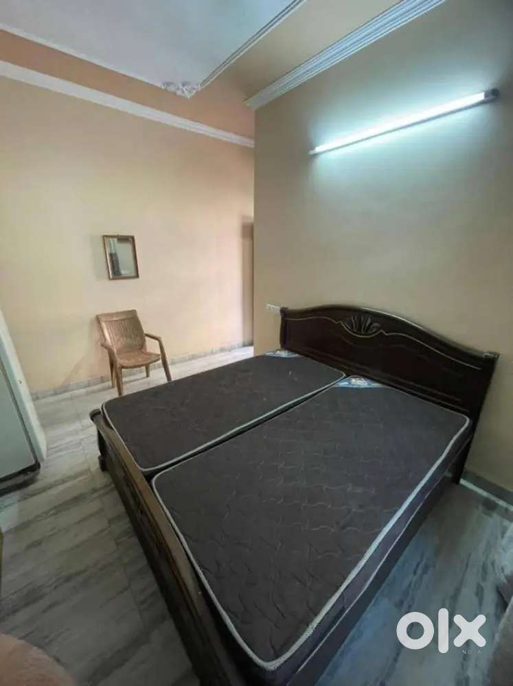 Fully Independent Fully Furnished 2Room Set