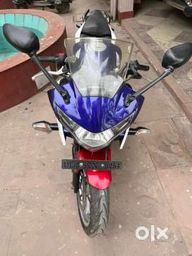 Cbr 250 Tricolour