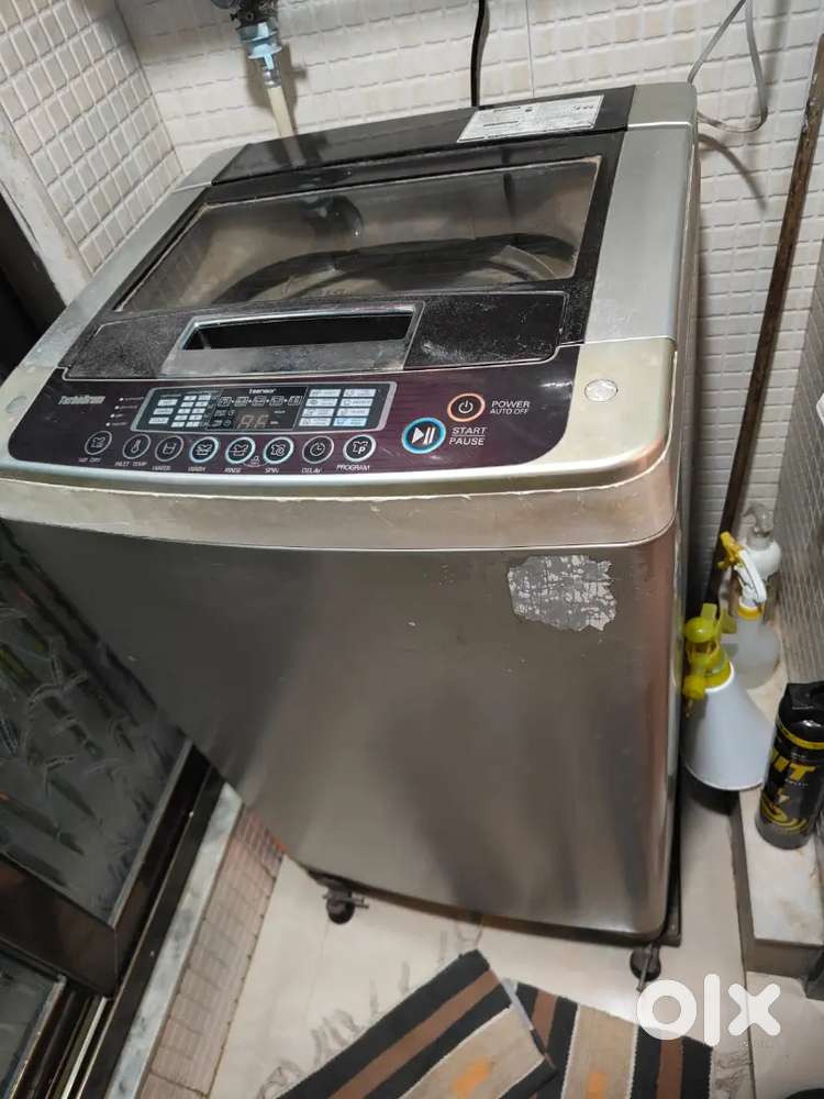LG - Automatic washing machine - top loading