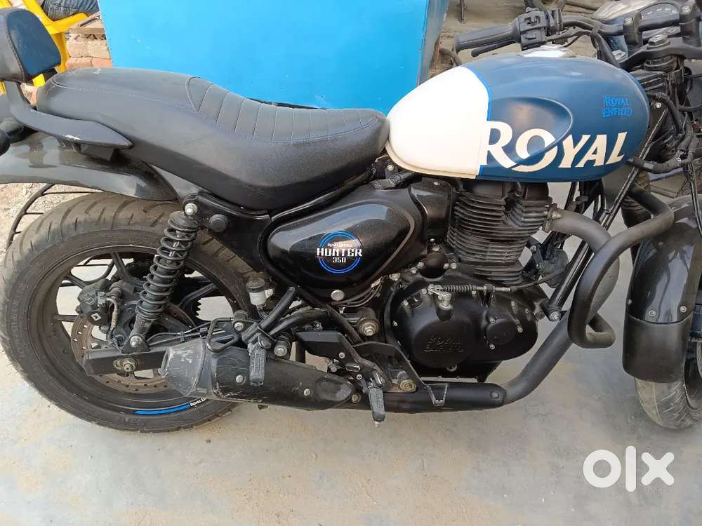 Best condition bahut km chali hai