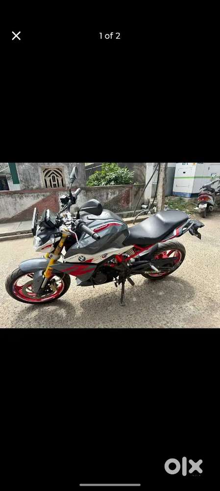 1,80,000.  Very good condition meailage 30