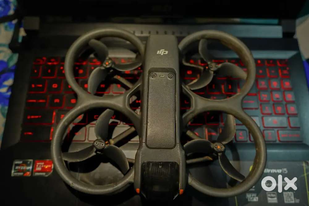 Dji avata 2 fly more combo - Drone + 3 batteries + rc3 + googles + nd