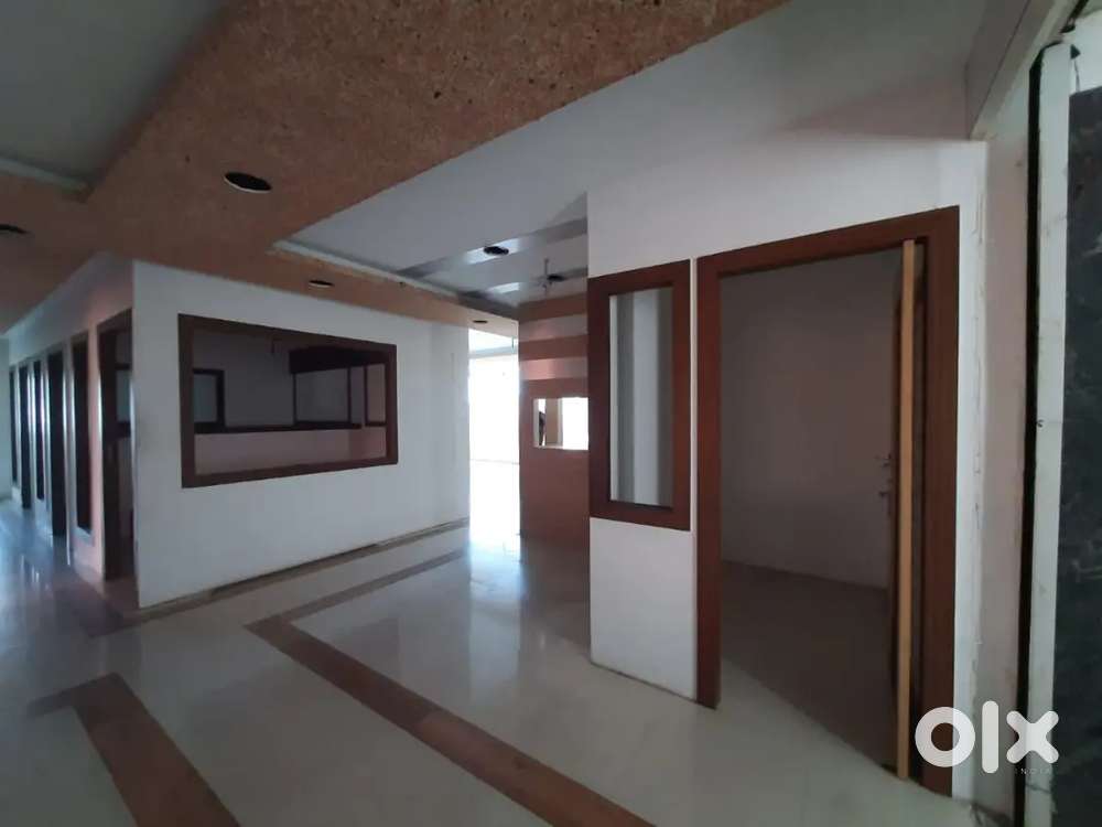 2400 sqft semi furnished  space for rent at Kaloor