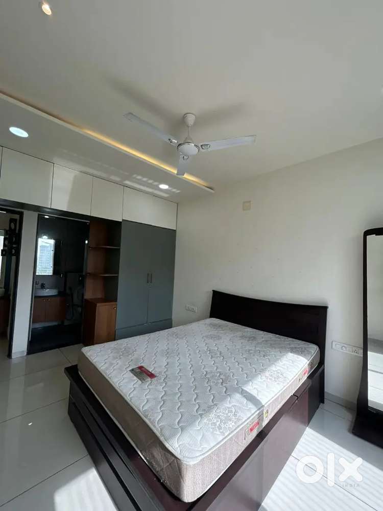 Bed , mattress and dressing table