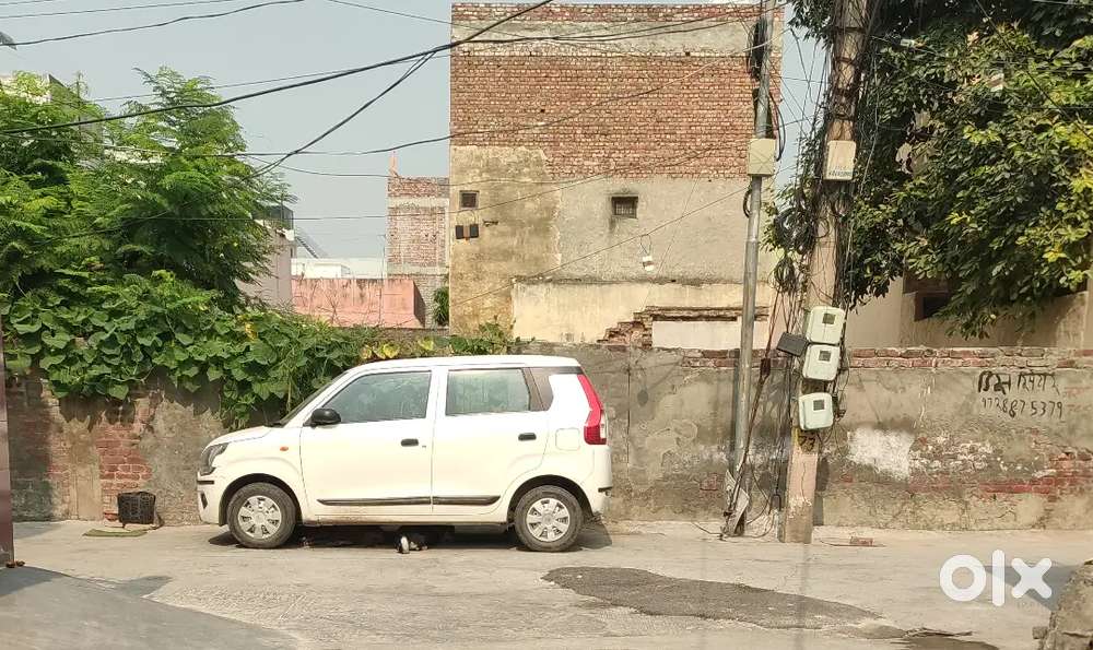 266 yards plot in Janta colony near Rly station Education Institute