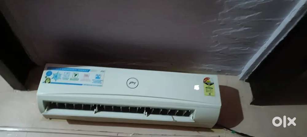 A one condition Godrej AC 2019 last model