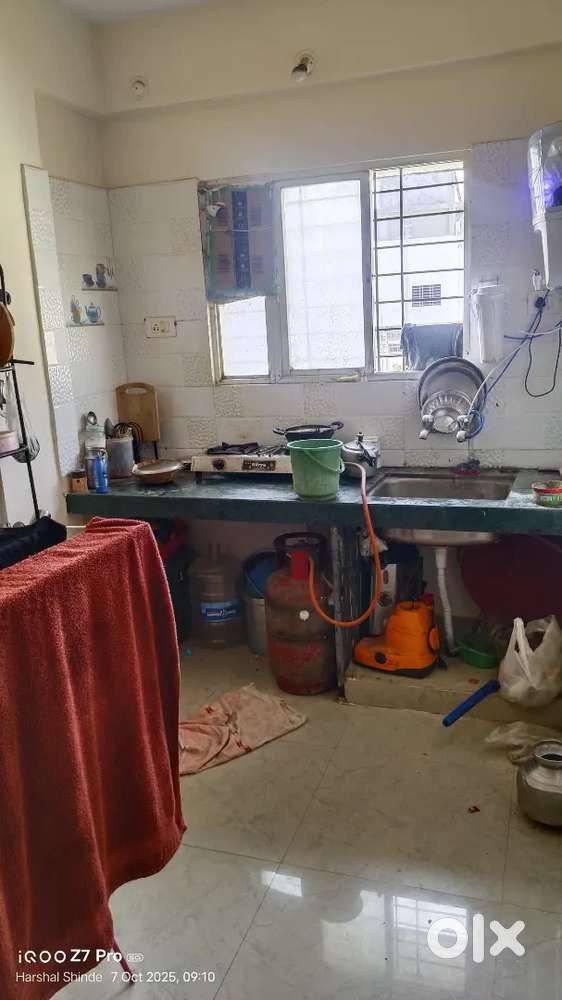 Looking for Roommate - working professional Boys