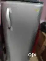 Godrej ka fridge bechana he 200 litsr