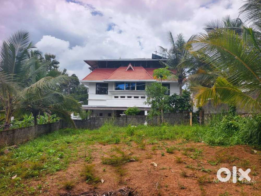 (ID K 227326 ) Residential 5 Cent  Land for Sale at Mukkola