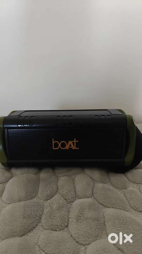 Boat stone mini speaker