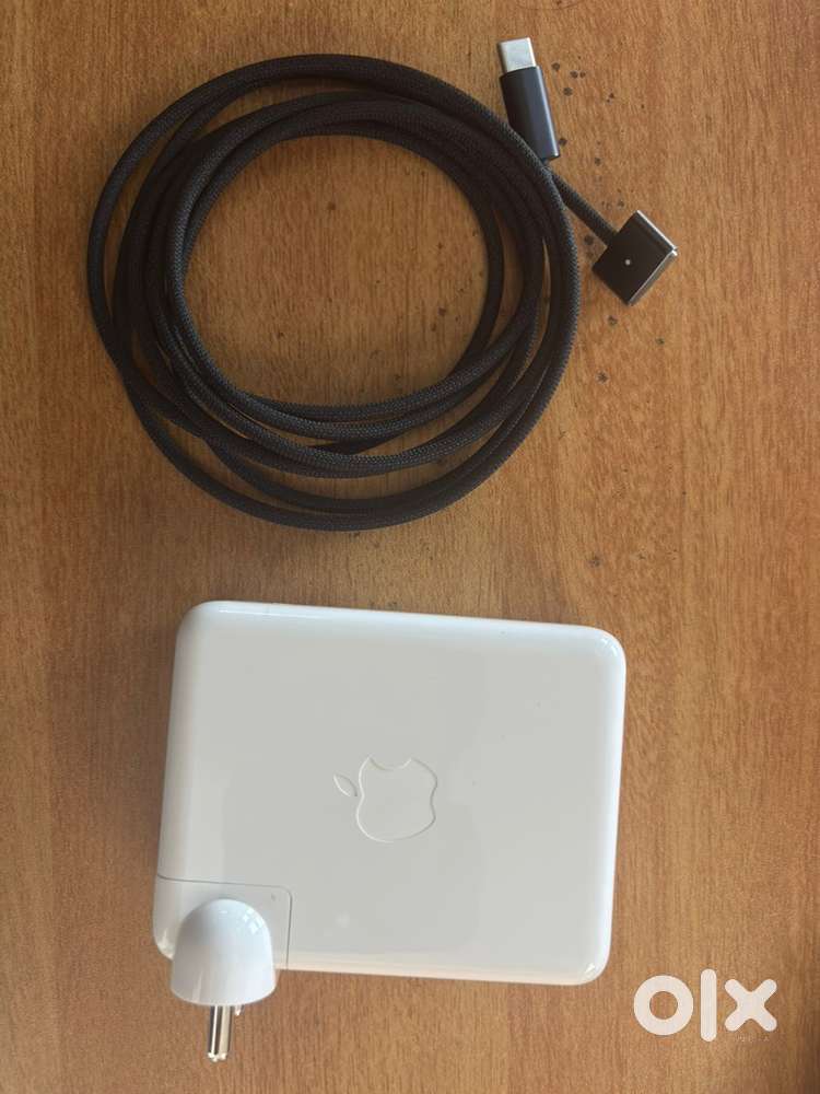 Apple 140W charger with Cable for MacBook