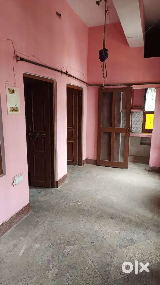 First floor on rent (rakabganj road)