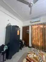 2bhk fully furnished 2nd floor available for boys