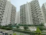 No brokerage Sharing room available @5500/month