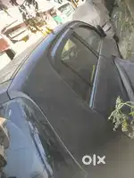 Santro gadi he kadi ek dam ok he gadi injan abhi tak nahi utara he