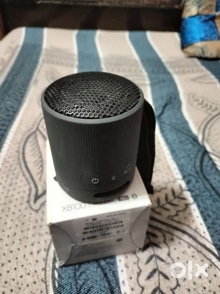 Sony Bluetooth speaker 4 month old
