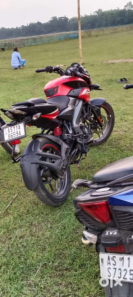 Bajaj ns 125