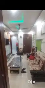 2bhk floor 55 gaj Nawada metro  distance 500 metre