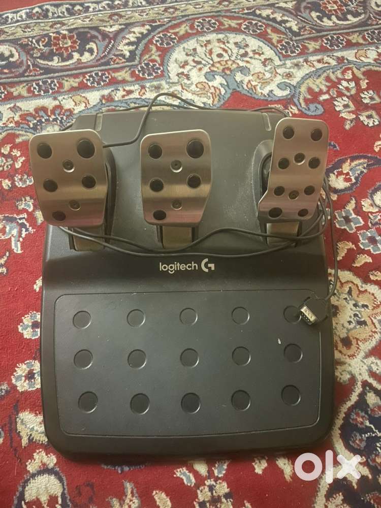 Logitech G29 Racing Wheel + Original Shifter – Full Set