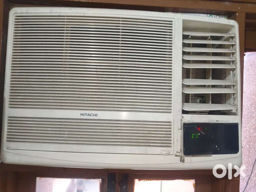 Hitachi Window AC