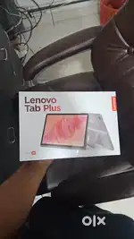 LENOVO TAB PLUS