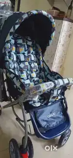 Luv Lap stroller Rs 2500