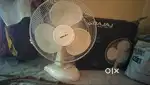 Bajaj table fan