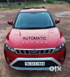 Mahindra XUV300 1.2 W6 AMT Petrol, 2021, Petrol