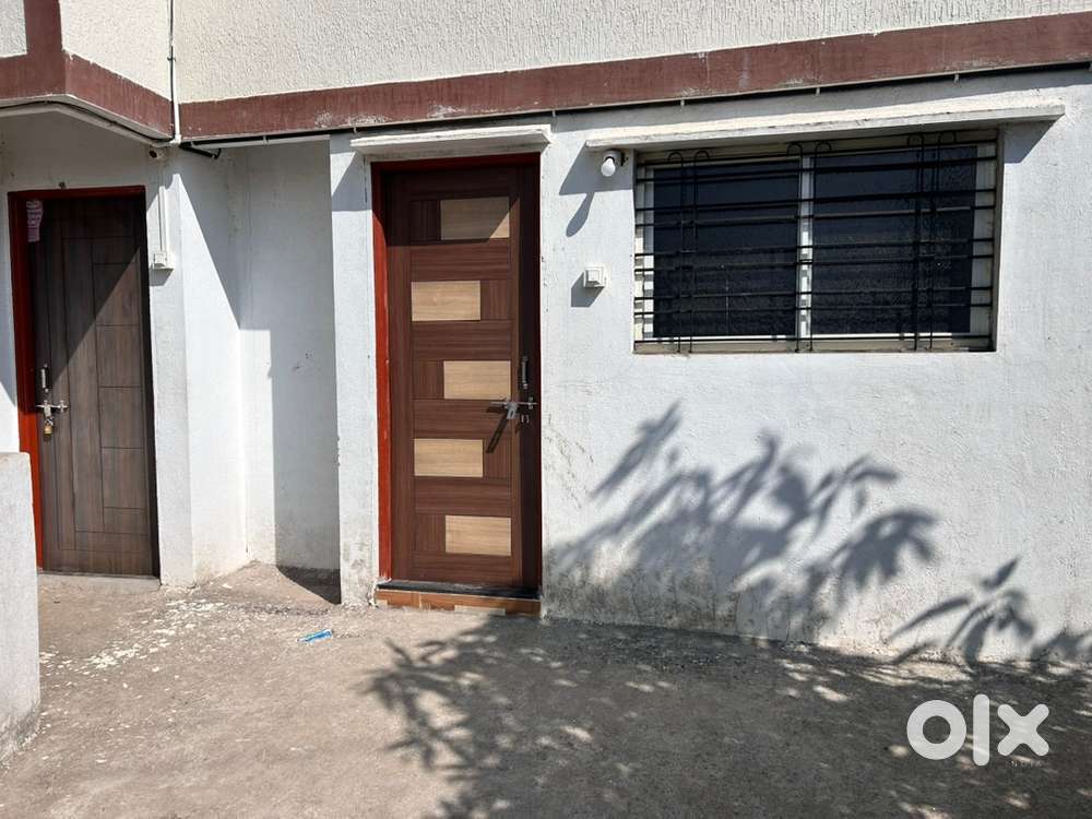 1 bhk unit avaliabe for rent with electricity and water included