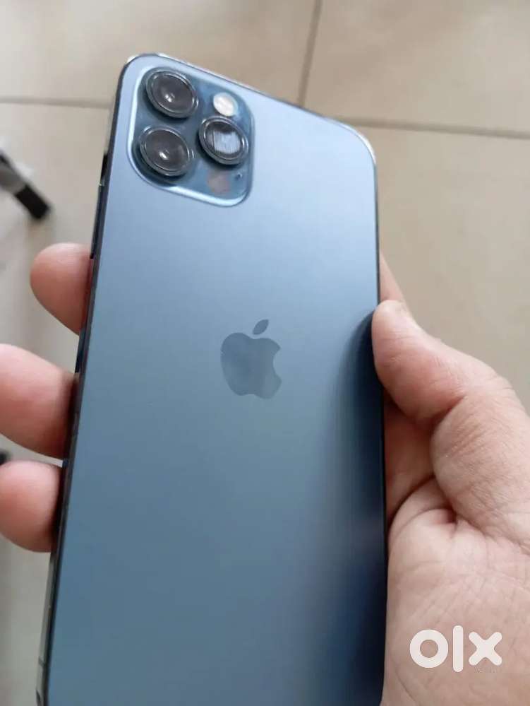 iPhone 12 Pro refurbished mobiles,bill and warranty available