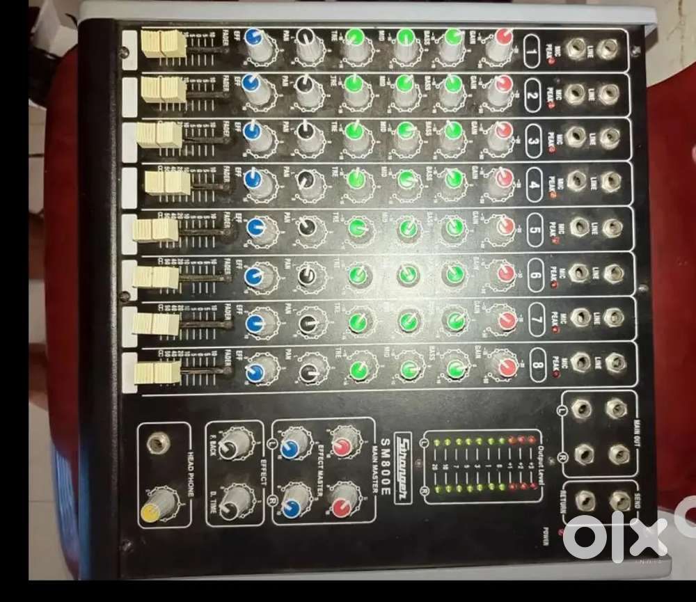 Audio mixer 8 inputs