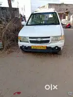 Chevrolet Tavera Neo 2015 Diesel Good Condition
