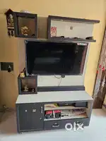 Tv cabinet 1 year old  without Tv.