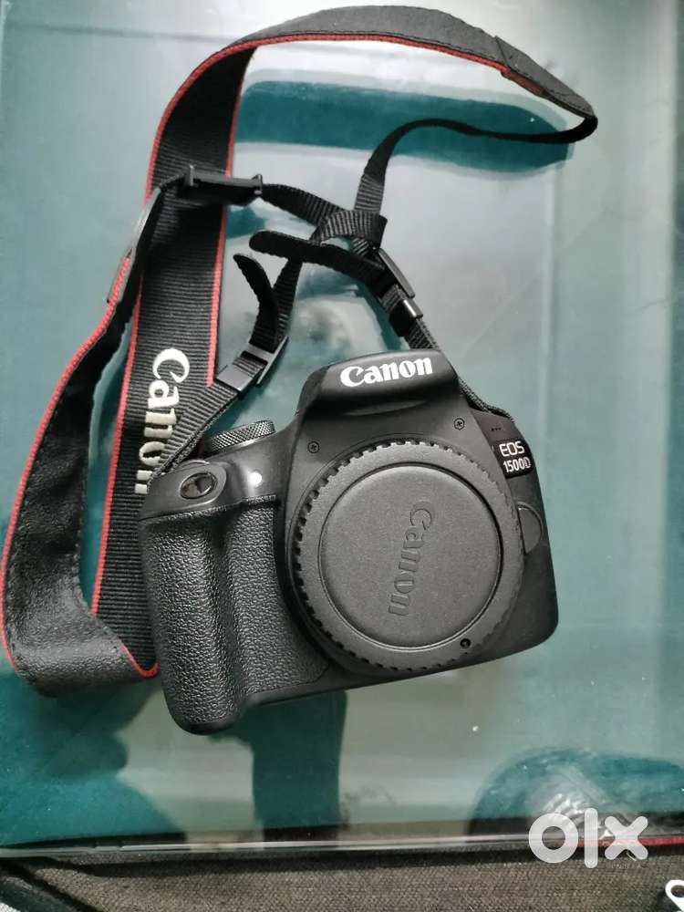 Canon E1500 DSLR CAMERA